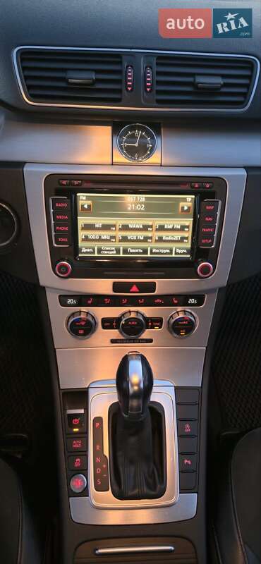 Универсал Volkswagen Passat 2014 в Харькове