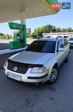 Универсал Volkswagen Passat 2003 в Киеве