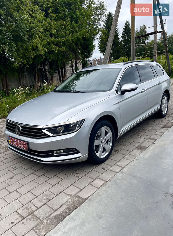 Універсал Volkswagen Passat 2015 в 