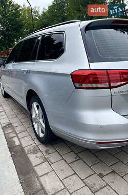 Універсал Volkswagen Passat 2015 в 