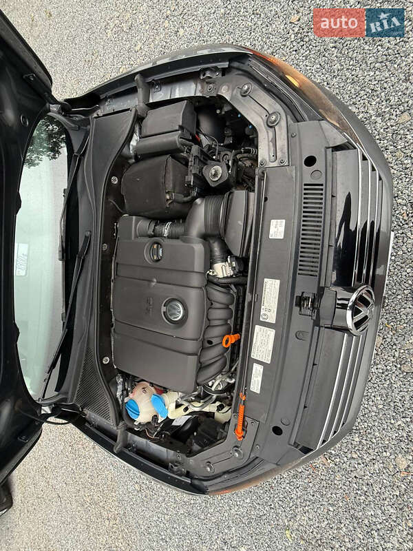 Седан Volkswagen Passat 2012 в Стрые