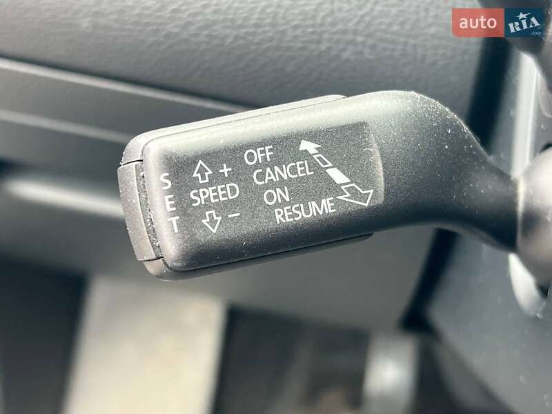 Универсал Volkswagen Passat 2011 в Ужгороде