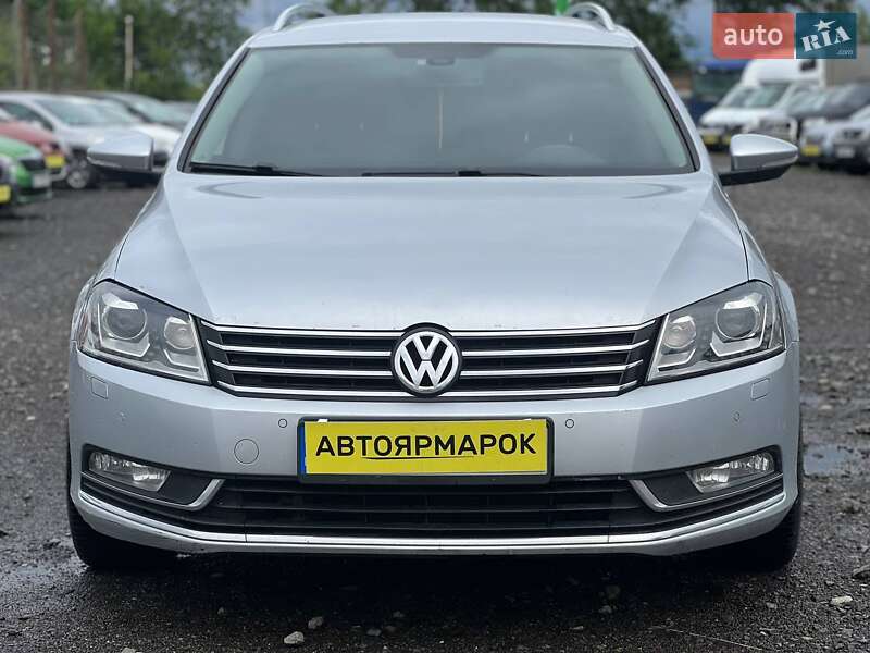 Универсал Volkswagen Passat 2011 в Ужгороде