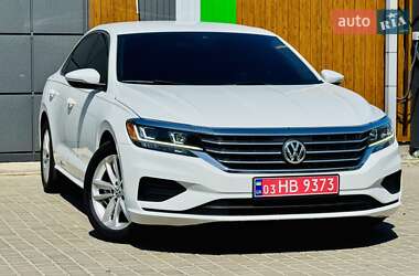 Седан Volkswagen Passat 2020 в Одесі
