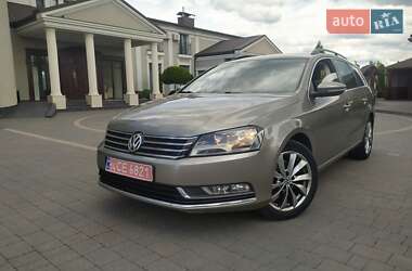 Універсал Volkswagen Passat 2012 в Стрию