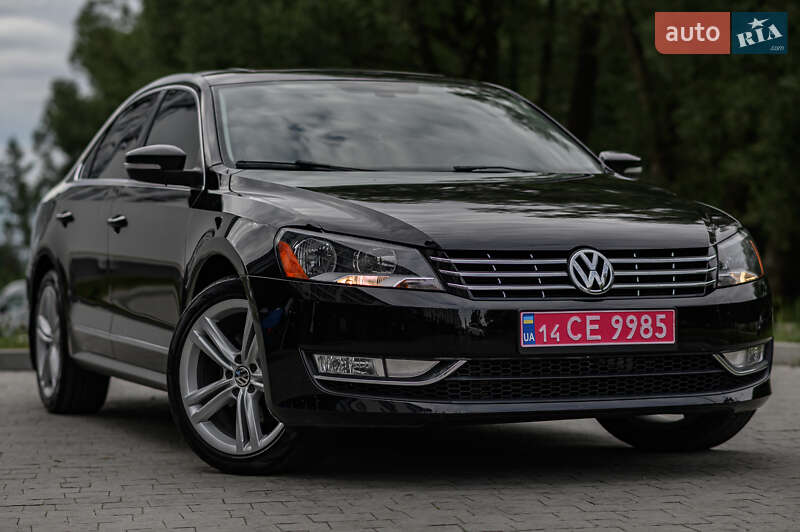 Седан Volkswagen Passat 2013 в Новояворовске