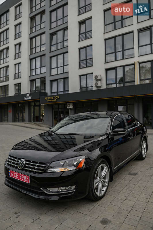 Седан Volkswagen Passat 2013 в Новояворовске