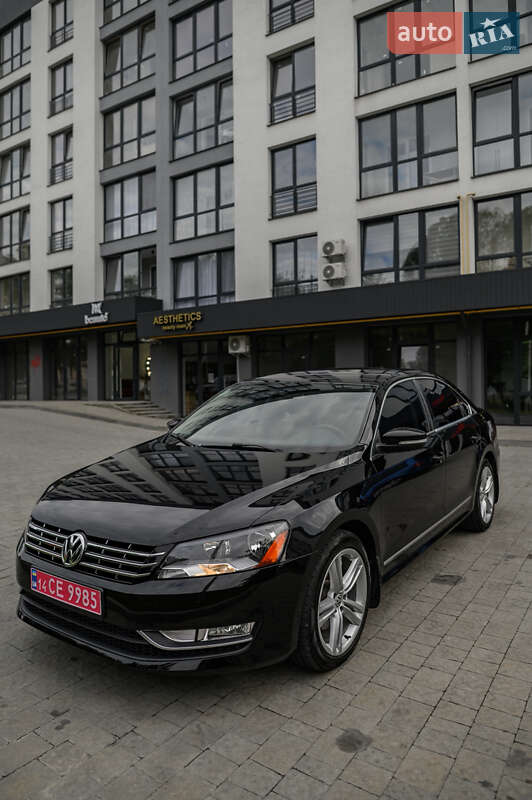 Седан Volkswagen Passat 2013 в Новояворовске