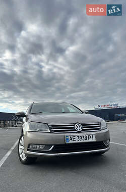 Универсал Volkswagen Passat 2011 в Днепре