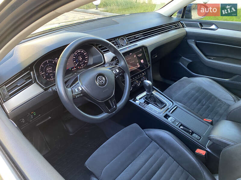 Універсал Volkswagen Passat 2018 в Тульчині фото 36 Універсал Volkswagen Passat 2018 в Тульчині
