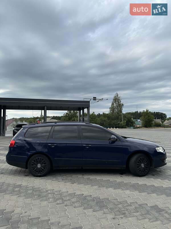 Универсал Volkswagen Passat 2006 в Ракитном