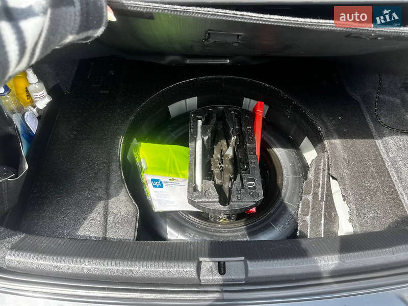 Седан Volkswagen Passat 2017 в Ивано-Франковске фото 16 Седан Volkswagen Passat 2017 в Ивано-Франковске