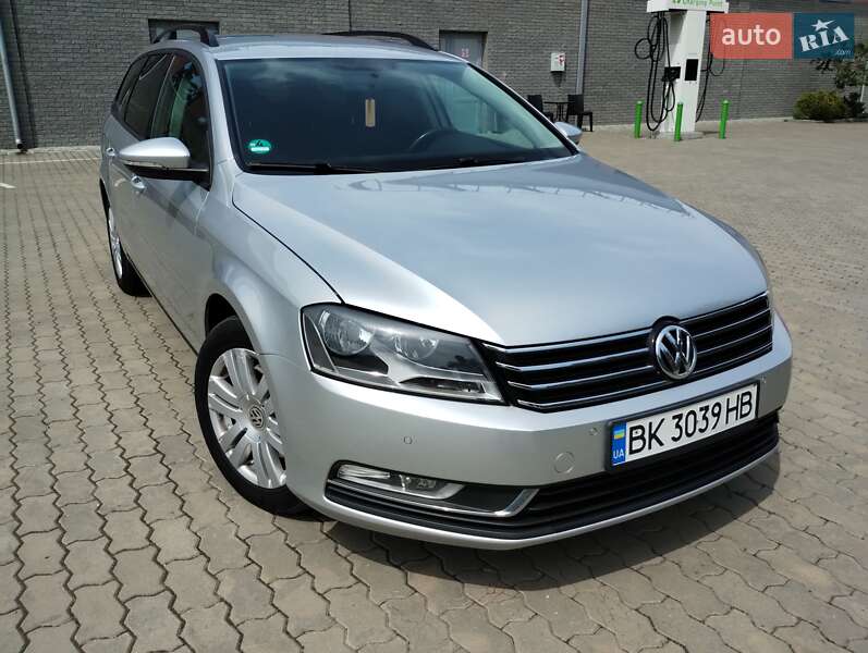 Универсал Volkswagen Passat 2013 в 