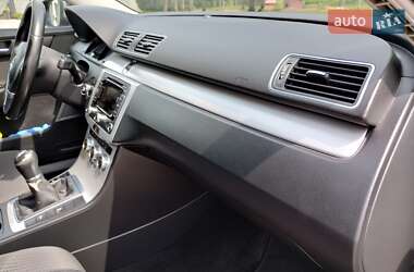 Универсал Volkswagen Passat 2013 в 
