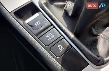 Универсал Volkswagen Passat 2013 в 