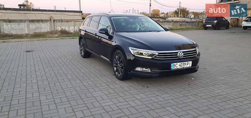 Универсал Volkswagen Passat 2017 в Запорожье