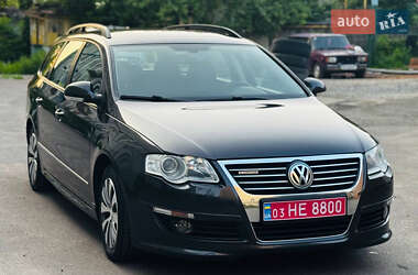 Універсал Volkswagen Passat 2010 в 
