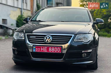 Універсал Volkswagen Passat 2010 в 