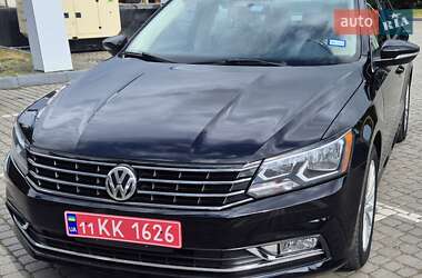 Седан Volkswagen Passat 2017 в Івано-Франківську