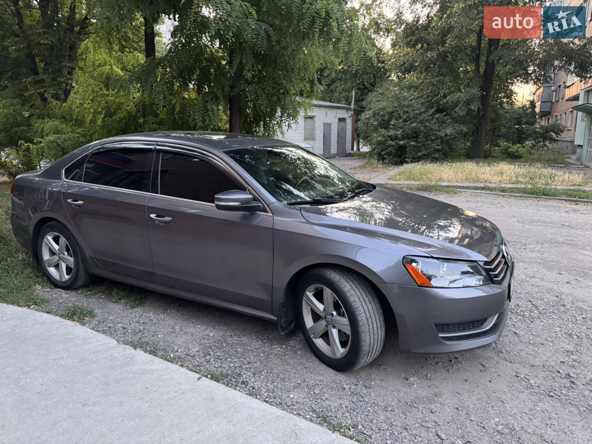 2012 Volkswagen Passat - мініатюра 3