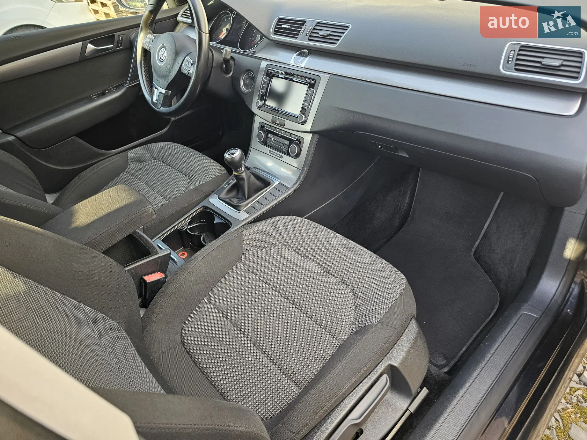 2011 Volkswagen Passat - мініатюра 6