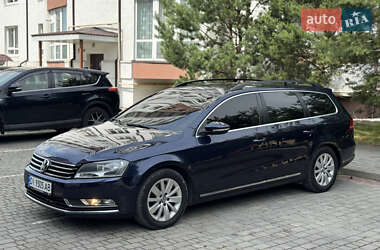 Универсал Volkswagen Passat 2011 в 