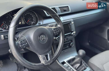 Универсал Volkswagen Passat 2011 в 