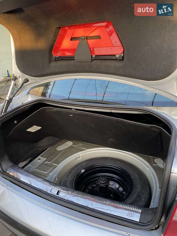 Седан Volkswagen Passat 2003 в Соснице