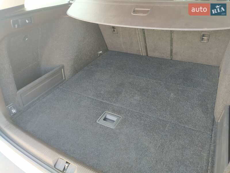 Универсал Volkswagen Passat 2012 в Стрые
