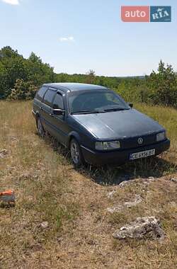 Універсал Volkswagen Passat 1989 в Кельменцях