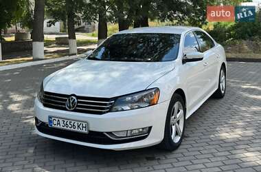Седан Volkswagen Passat 2015 в Шполі