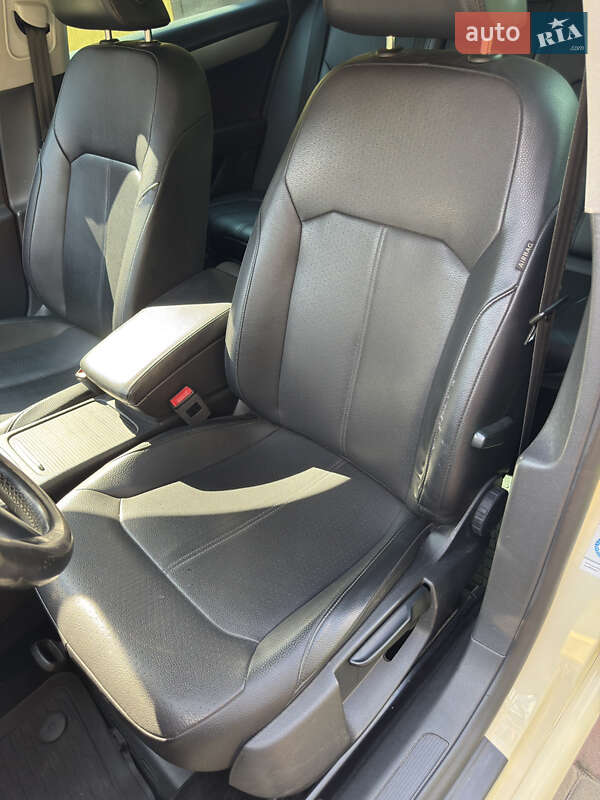 Универсал Volkswagen Passat 2014 в Самборе фото 30 Универсал Volkswagen Passat 2014 в Самборе