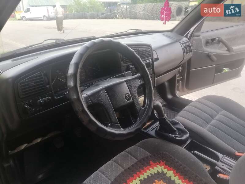 Седан Volkswagen Passat 1991 в Хмельницком