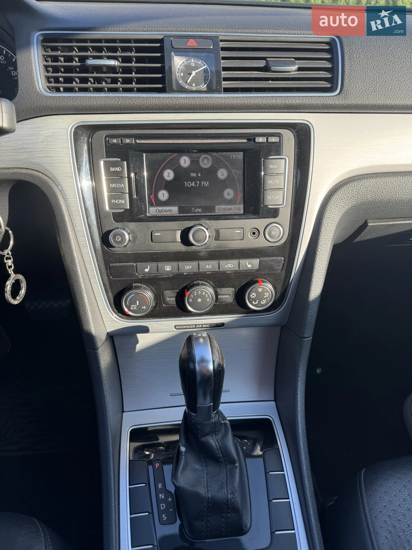 2012 Volkswagen Passat - мініатюра 19