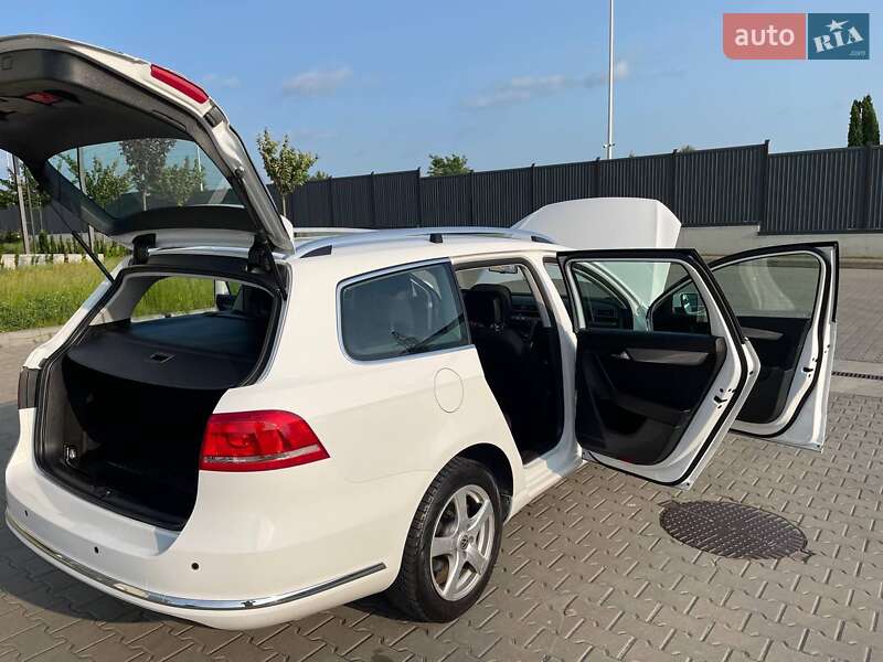 Универсал Volkswagen Passat 2011 в Луцке