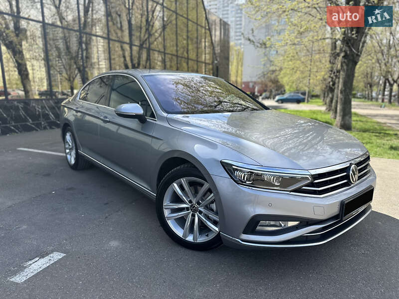 Volkswagen Passat 2020