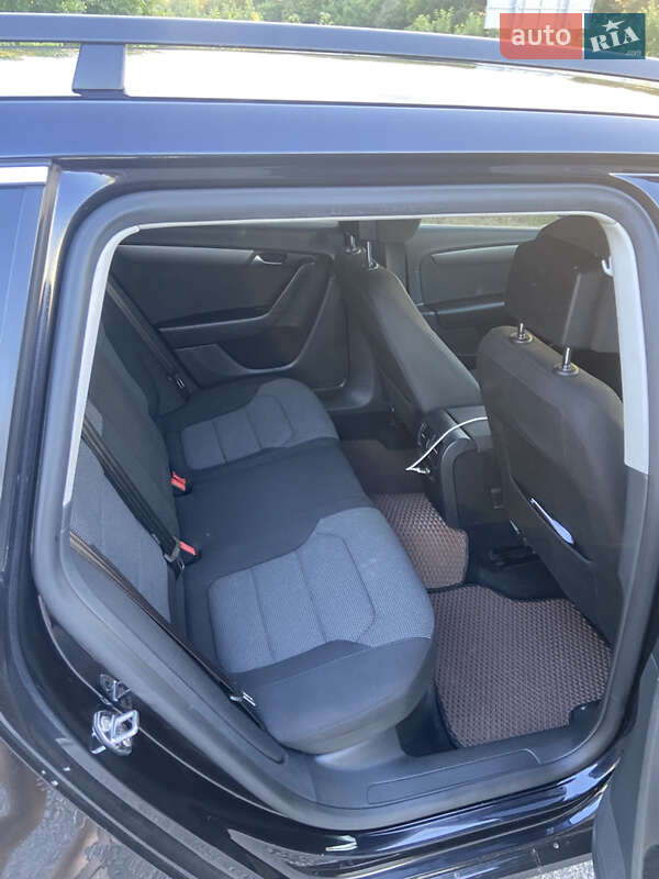 Универсал Volkswagen Passat 2012 в Черкассах