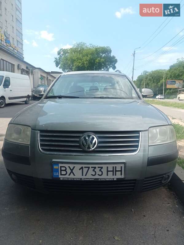 Універсал Volkswagen Passat 2004 в Хмельницькому
