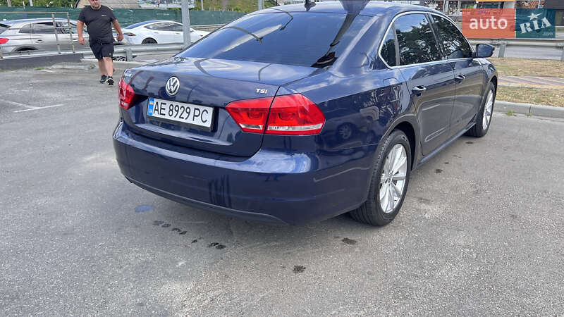 Седан Volkswagen Passat 2015 в Киеве