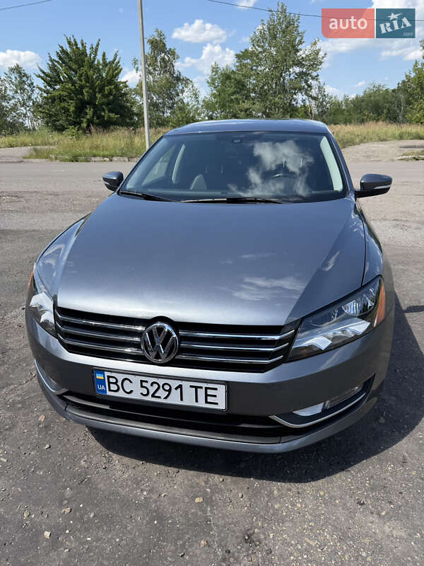 Седан Volkswagen Passat 2015 в 