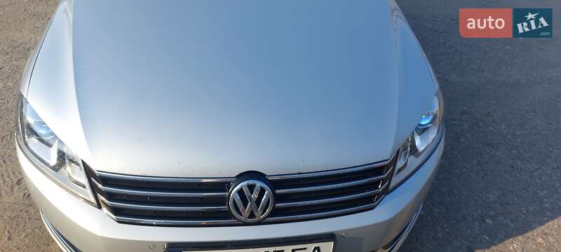 Универсал Volkswagen Passat 2012 в Виннице
