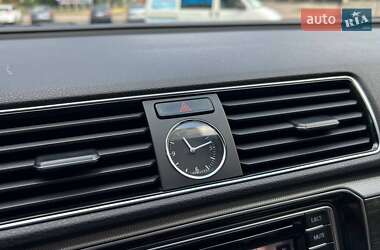 Седан Volkswagen Passat 2016 в 