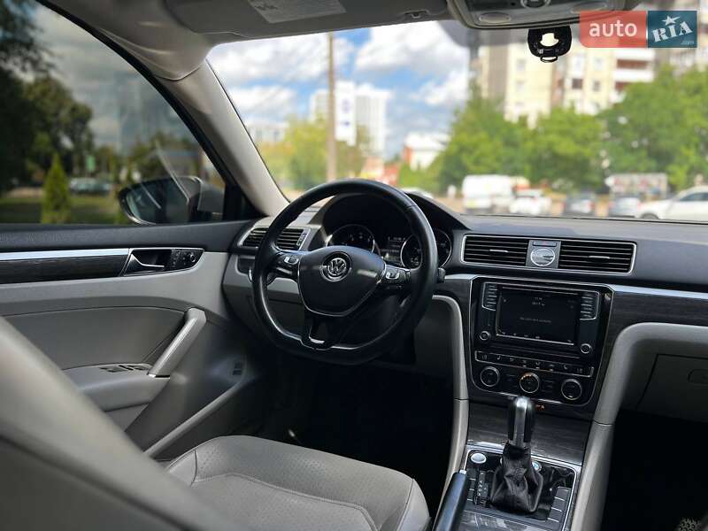 Седан Volkswagen Passat 2016 в Львове фото 26 Седан Volkswagen Passat 2016 в Львове