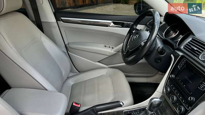 Седан Volkswagen Passat 2016 в Львове фото 35 Седан Volkswagen Passat 2016 в Львове