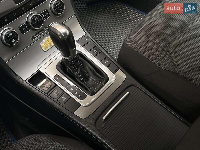 Универсал Volkswagen Passat 2014 в Виннице