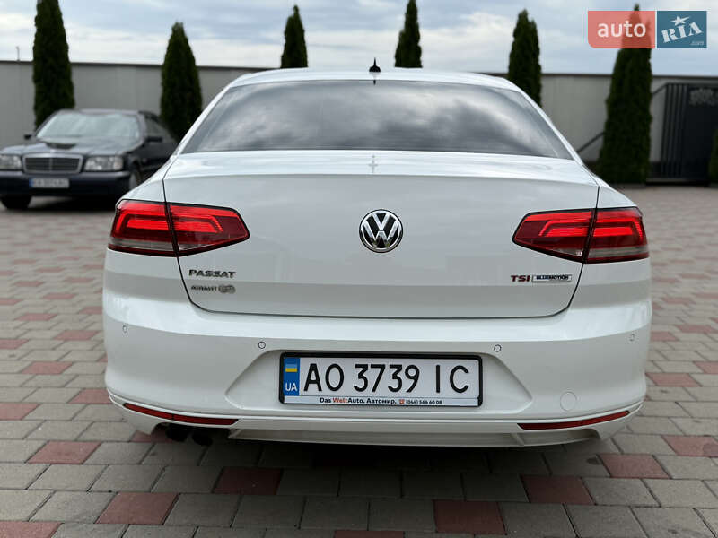 Седан Volkswagen Passat 2015 в Иршаве