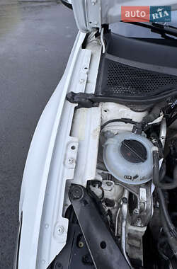 Седан Volkswagen Passat 2015 в Иршаве