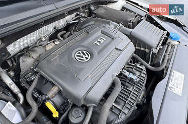 Седан Volkswagen Passat 2015 в Иршаве