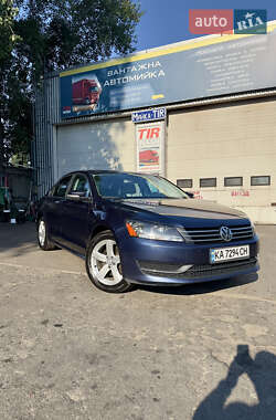 Седан Volkswagen Passat 2013 в Києві