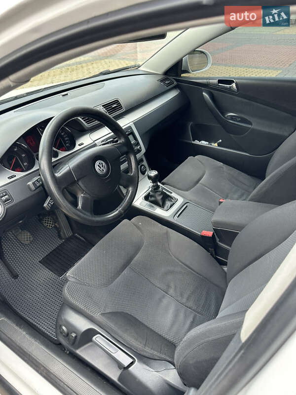Седан Volkswagen Passat 2007 в Сколе